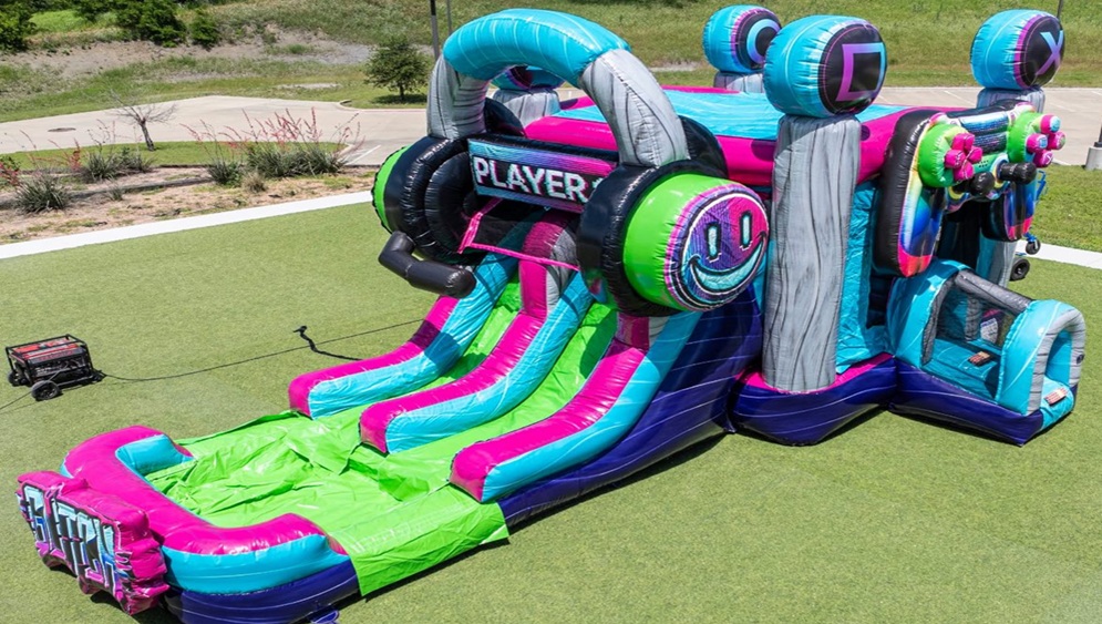 bounce house side hustle